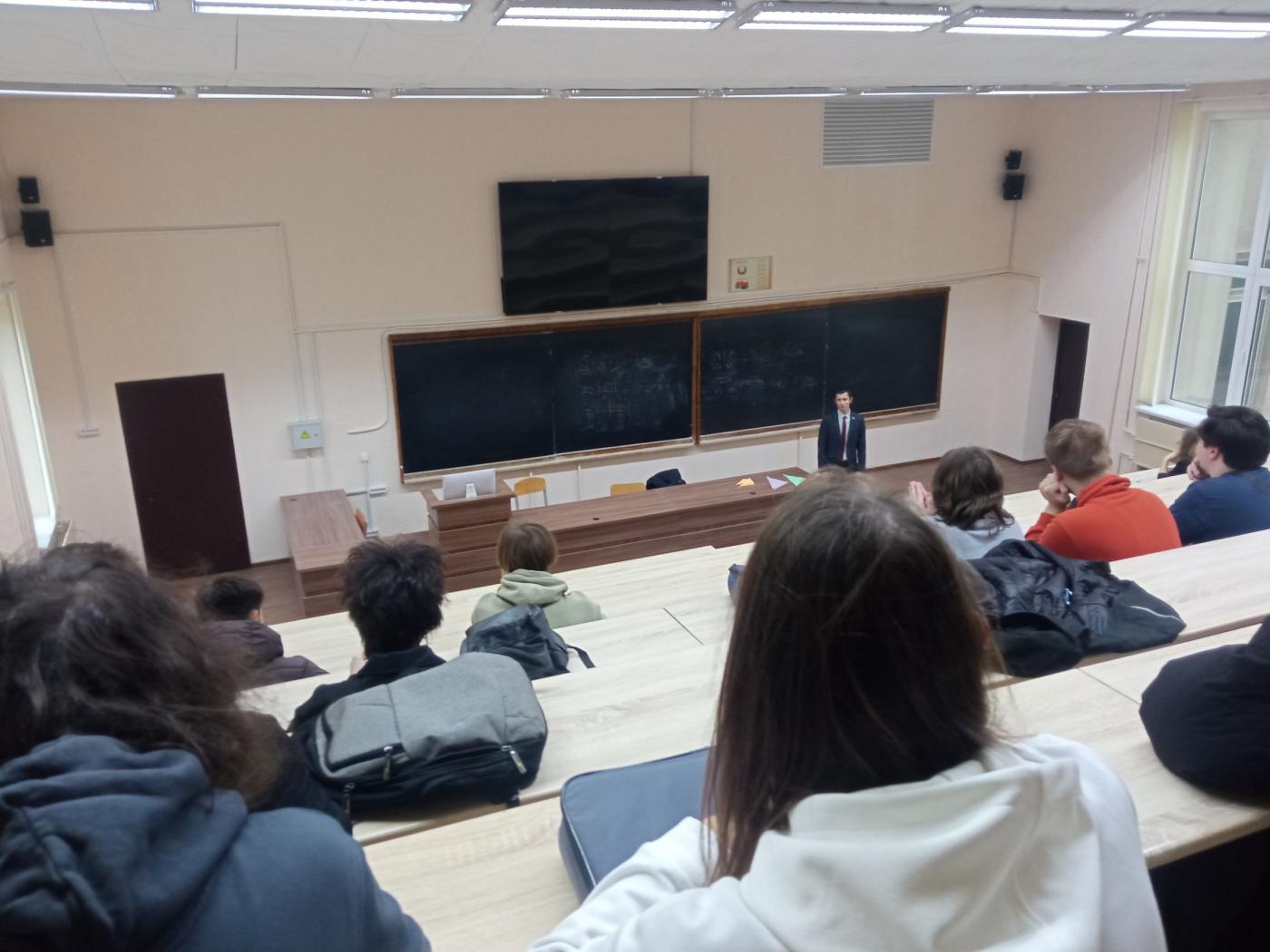Представитель Департамента криминальной разведки встретился со студентами ПСФ